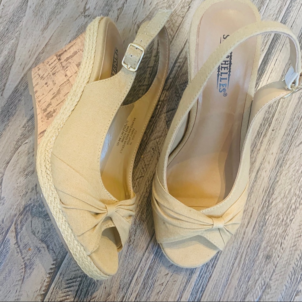Seychelles Tan Canvas Peep Toe Cork Wedge Size 7